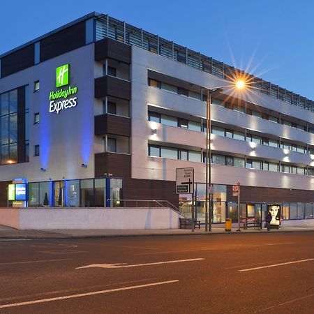 Holiday Inn Express London Golders Green, An Ihg Hotel Finchley Esterno foto